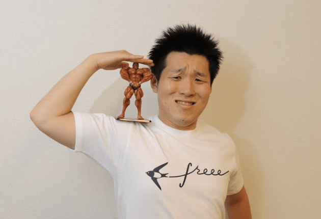 スズキです